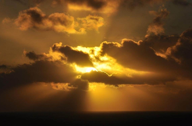 适合日落时候发的文字 拍夕阳发朋友圈的句子