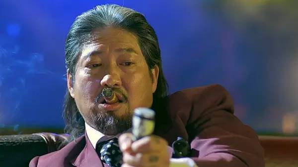 黑社会霸气吓人经典句子 很拽的