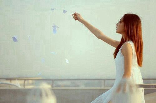 抖音个性签名女搞笑最新版2019 永远爱钱偶尔爱你