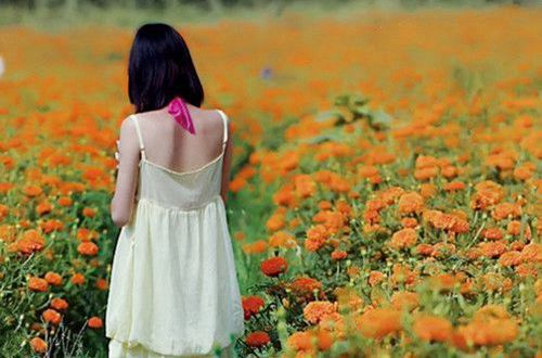 抖音个性签名女霸气简短 抖音最火女生个性签名独一无二