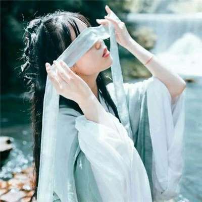 情商高的人发的说说短句