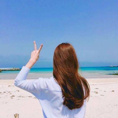 心情说说图片 配图 美女