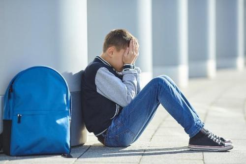 男人伤感语录 痛到心里图片