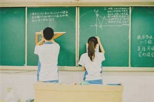 说说超拽霸气女生版2020