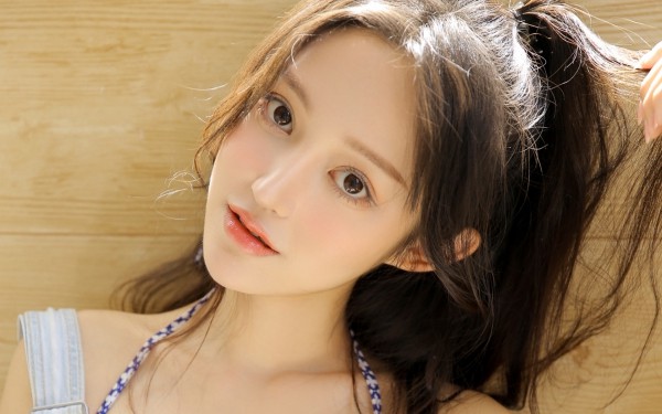 关于心累的句子 幸福对我说，你还太小