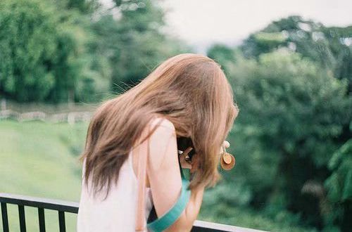 女生心里难受的说说想哭 分手后始终放不下的说说