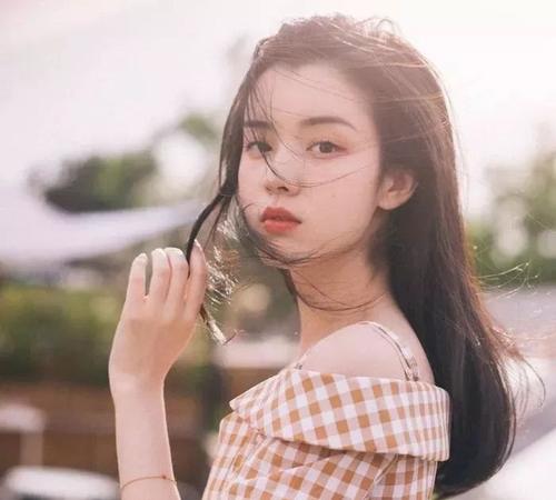 女人致最好自己的句子简短