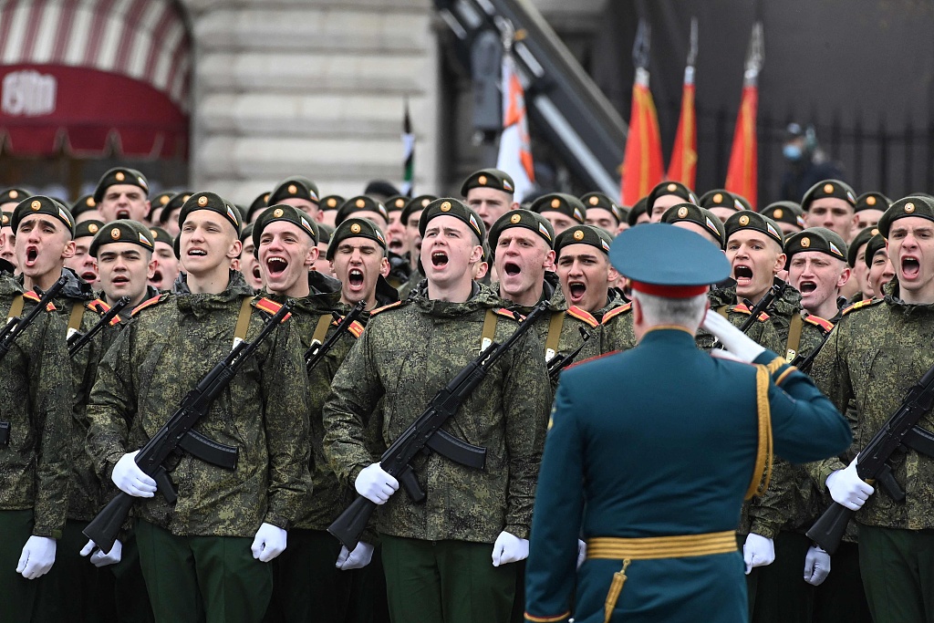 莫斯科红场举行庆祝卫国战争胜利76周年阅兵式