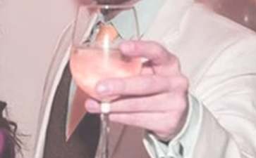 喝酒脸红是怎么回事