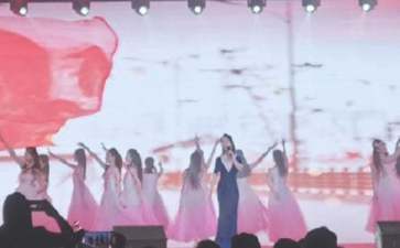 如何让孩子当众表演