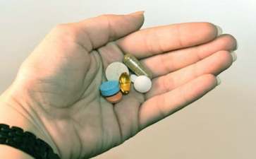 中班吃药安全教案6篇