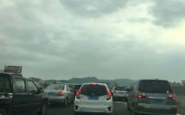 高速公路匝道行驶技巧
