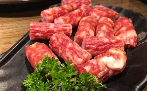 美味腊肠饭的电饭煲做法