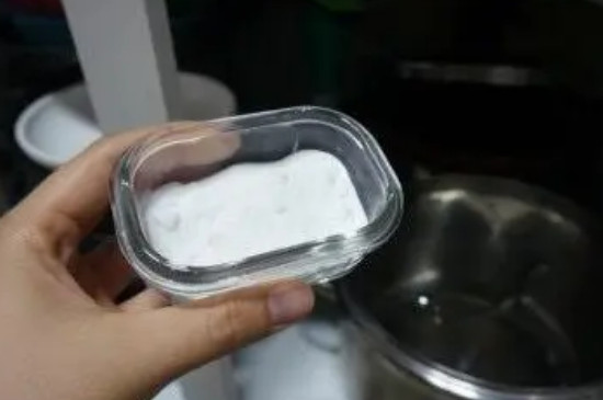 鱼缸里加小苏打的后果