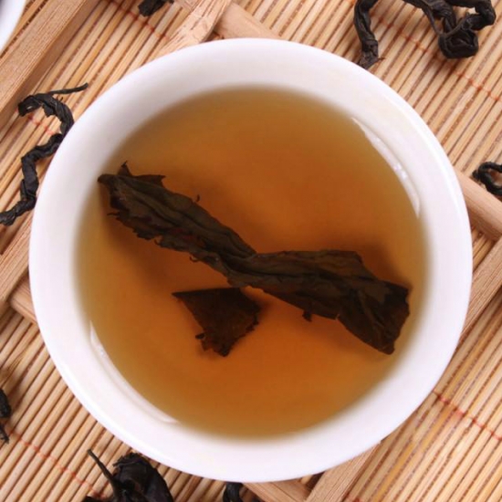 高血压喝杜仲茶