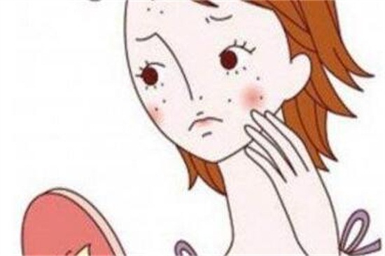 吃石榴的好处与坏处，可补充水分美容养颜便秘者禁吃