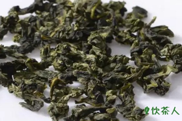 乌龙茶属于红茶吗，乌龙茶属于什么性质的茶