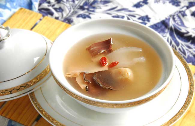 鹿茸的功效与作用及食用方法