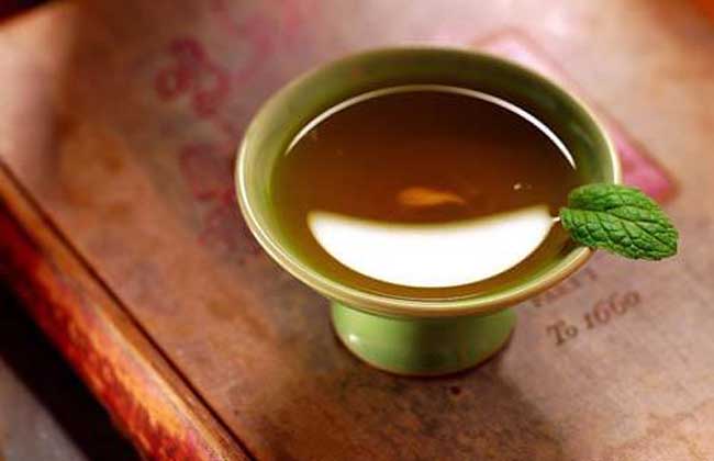 大黄绿茶