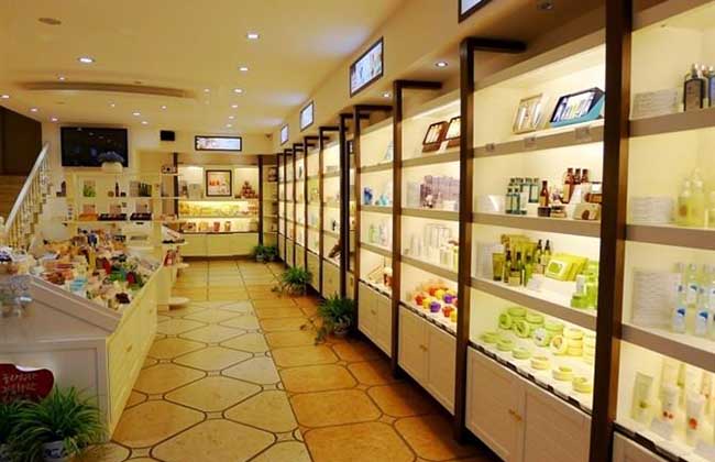 化妆品店