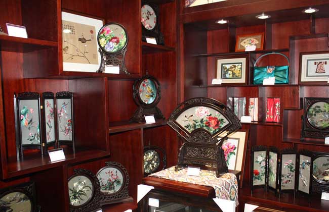 刺绣专卖店