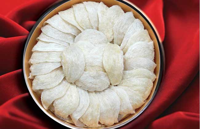 燕窝里含有激素吗？