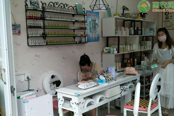 县城一般缺什么店？开什么店能赚钱？