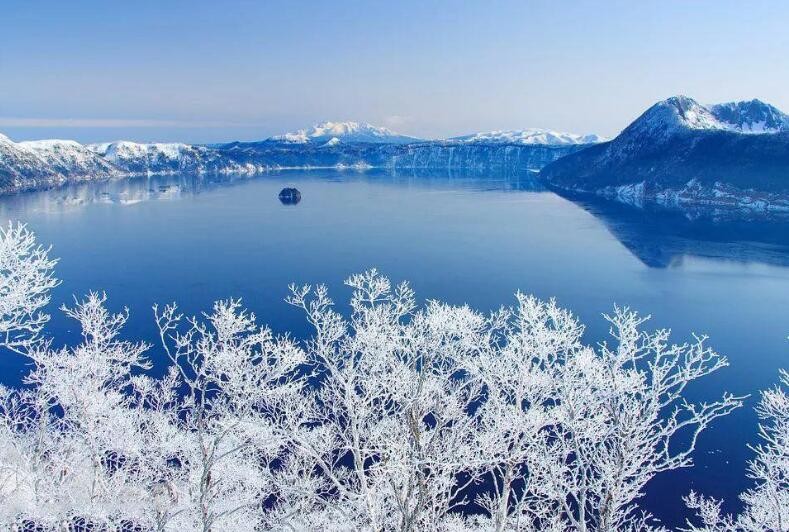 形容雪的词语有哪些