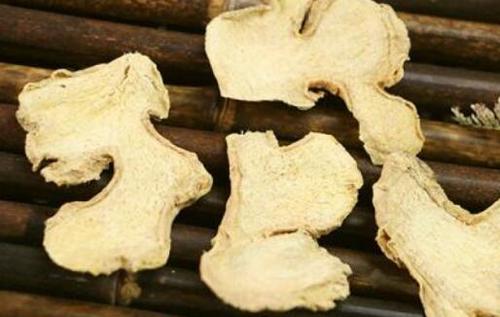 干姜的功效与作用有哪些 吃干姜的好处介绍