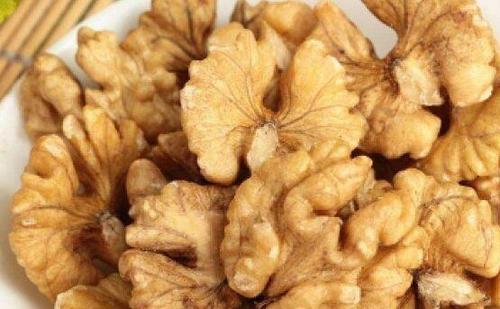 核桃仁的功效与作用 吃核桃仁的好处
