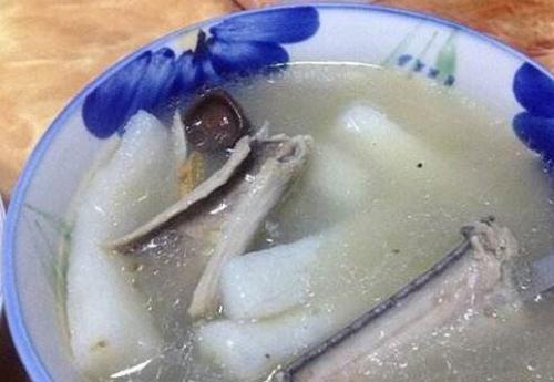蛇汤的功效与禁忌 喝蛇汤的好处和坏处
