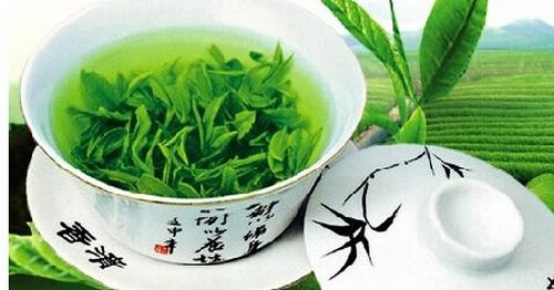 夏天喝绿茶有什么好处