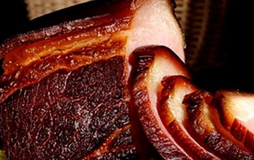 吃腊肉的危害有哪些 吃腊肉的坏处