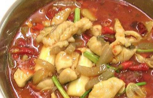 泡椒鳕鱼怎么做 泡椒鳕鱼的材料和做法步骤