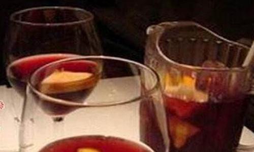何首乌枸杞泡酒的功效与作用