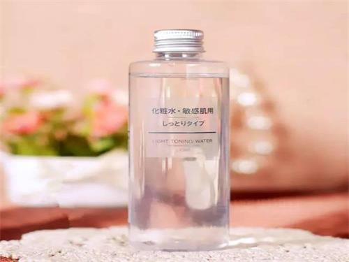 化妆水的正确使用方法