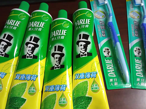牙膏脱毛的正确方???