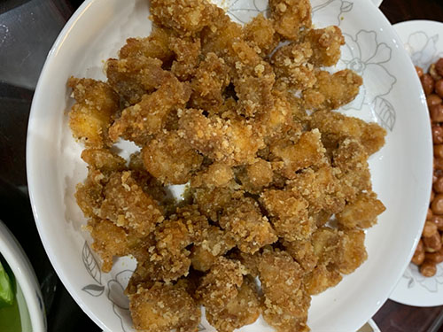 芹菜炒肉的功效禁忌 芹菜炒肉怎么做好吃