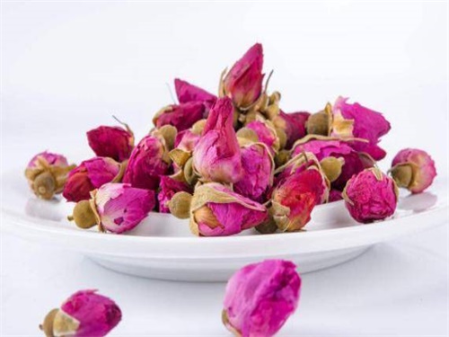 干玫瑰花和什么一起泡