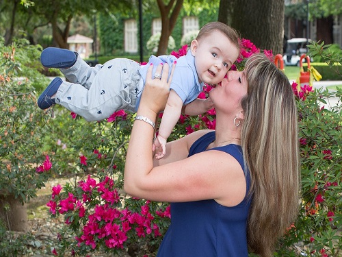 mother-and-baby-2818270_960_720.jpg