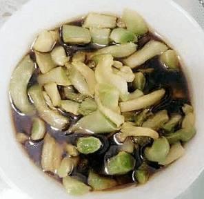 莴笋不用炒也能吃？加上它们腌制几天，开胃下饭，老公连吃了一周 。。。
