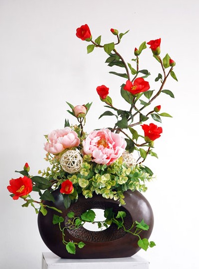 插花欣赏——清风飘香花月夜