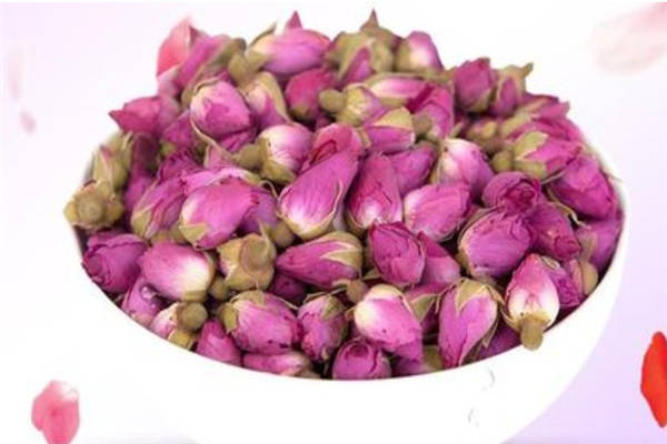 玫瑰花茶的功效与作用 需要注意什么