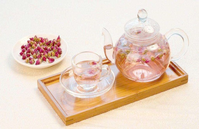 玫瑰花泡水喝的功效