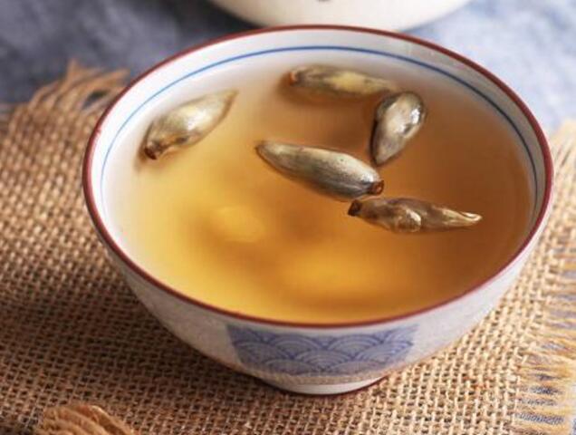 辛夷花怎么泡茶，最多泡3朵/禁忌多饮会引起身体不适