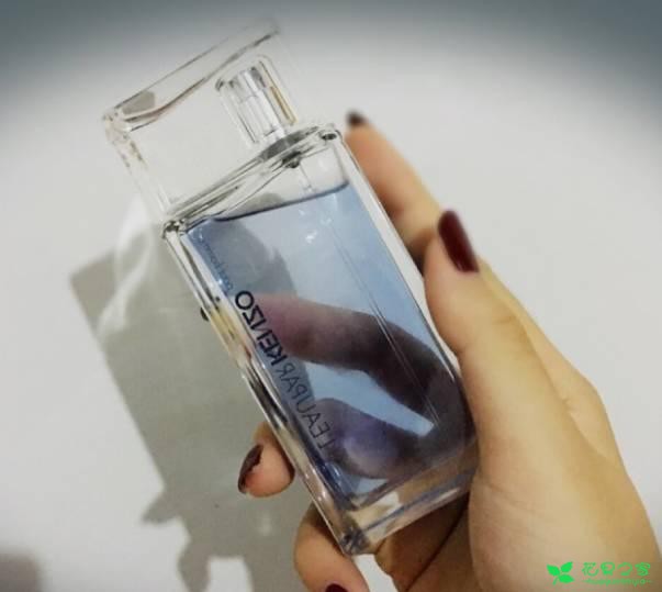 夏季挑香水除了柑橘调，还能选择什么？水系香水TOP10 。。。