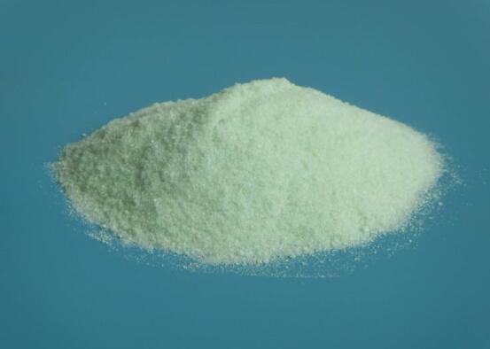 米兰花能浇白醋吗？米兰花掉叶子放点白醋即可挽回