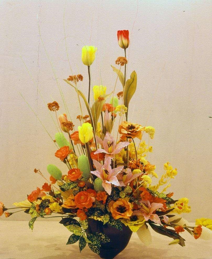 插花教学之：每一件插花艺术品都要有自己的主题