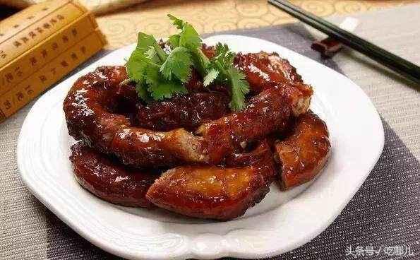 鸡身上三个部位记着万万不能吃，是毒素的地方，也是致癌的地方 。。。